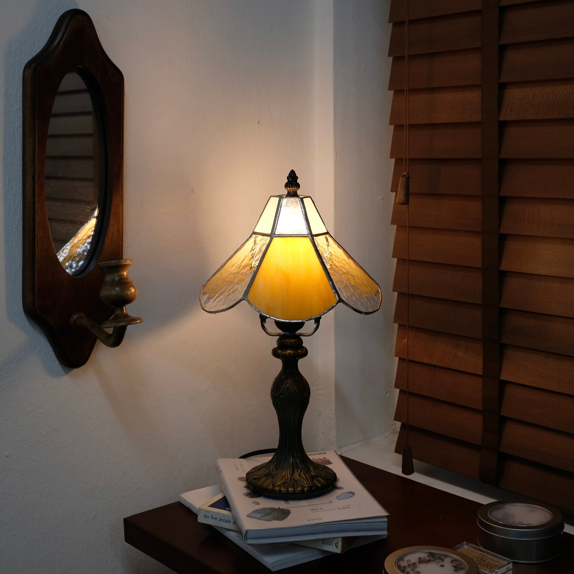 玻璃飾物工作坊 - 枱燈 Stained Glass Workshop - Table Lamp
